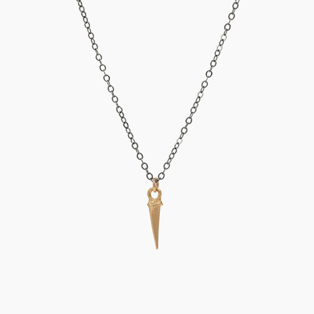 catbriar thorn necklace