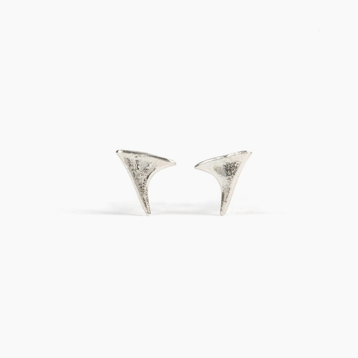 blackberry thorn studs