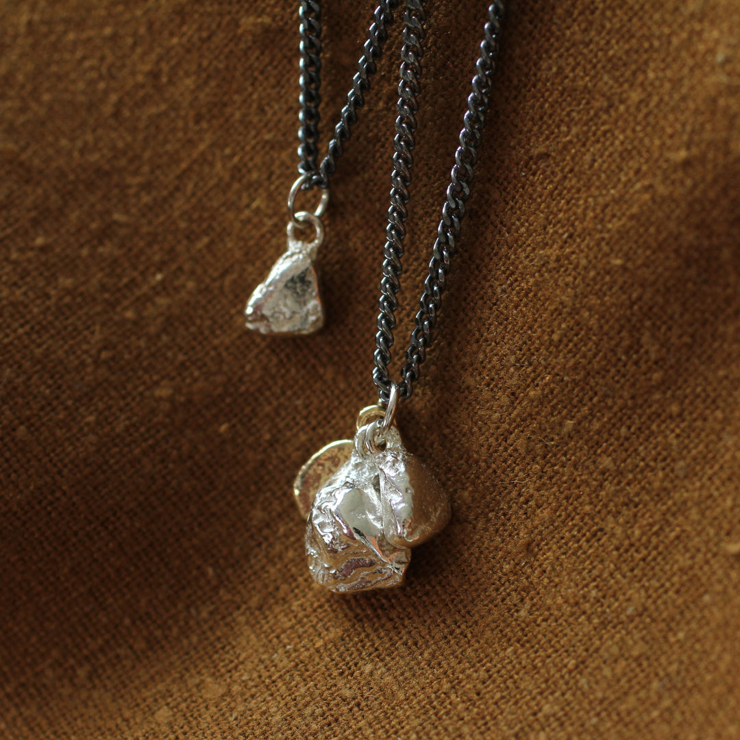 pocketful of ocean pebbles necklace