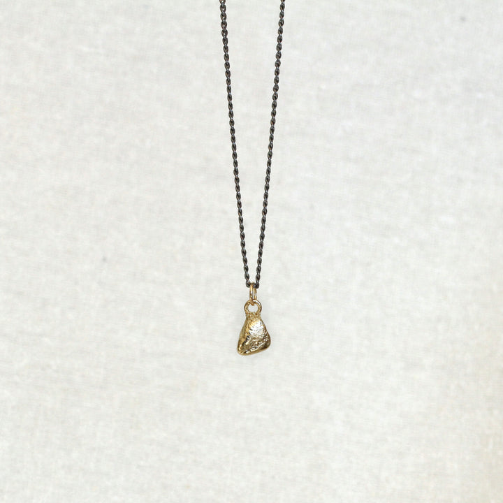 lucky pebble necklace