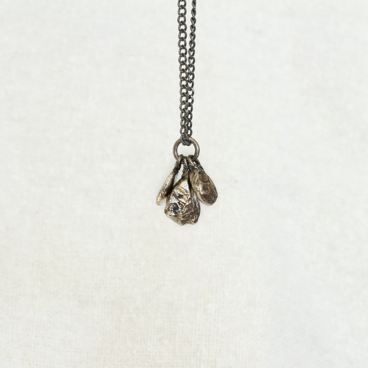 pocketful of ocean pebbles necklace