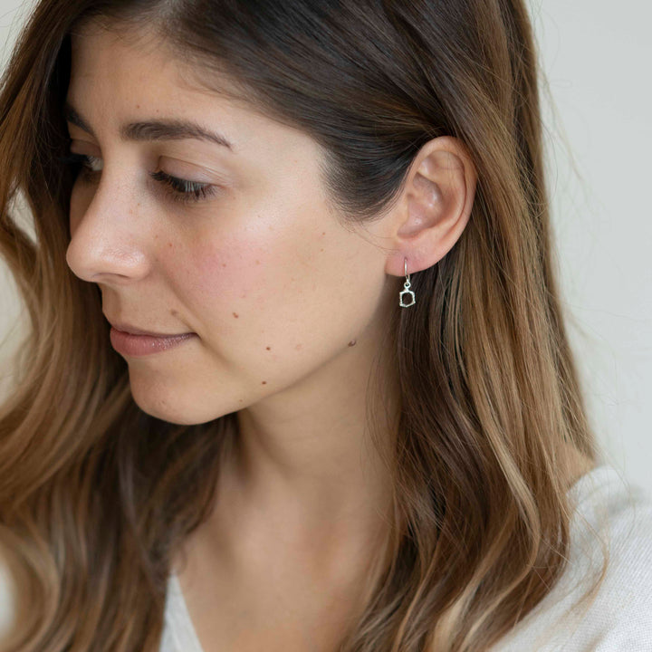 honeycomb outline earrings