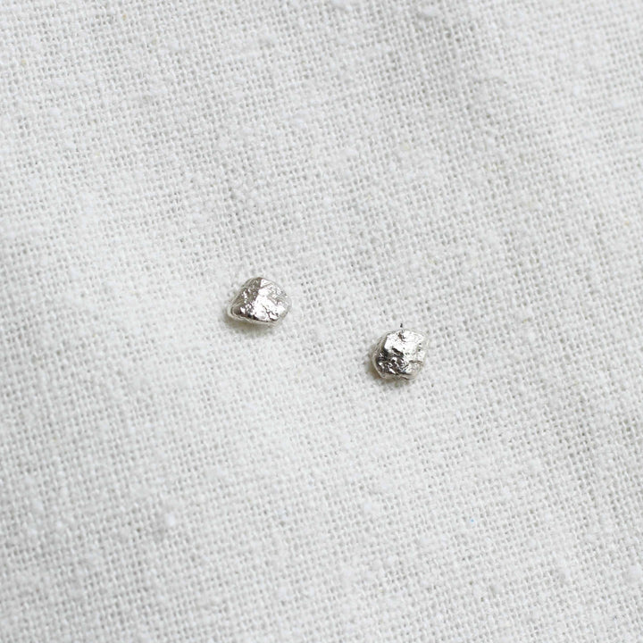 ocean pebble studs