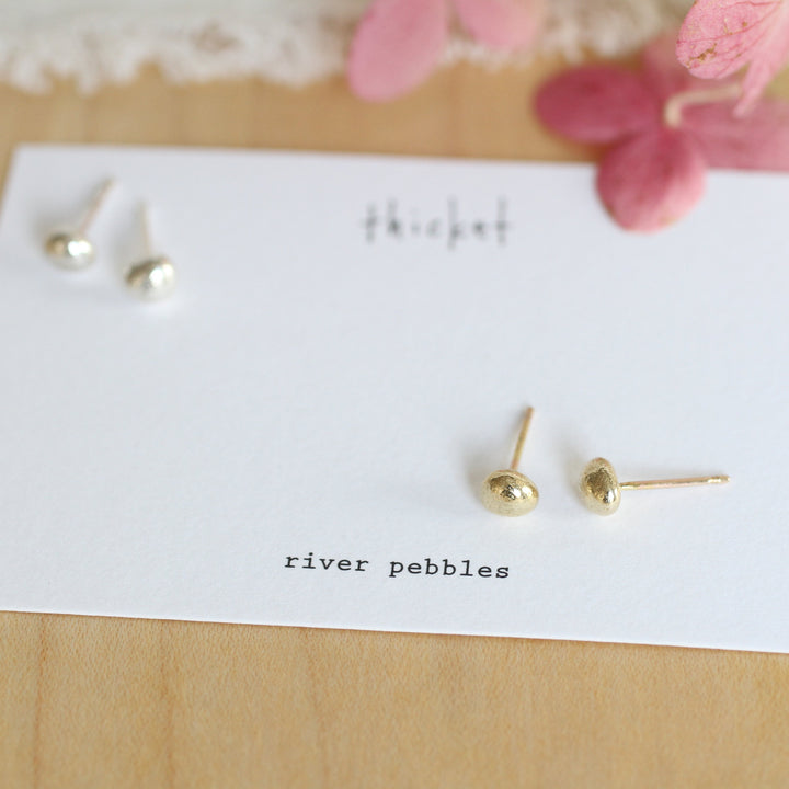 river pebble studs