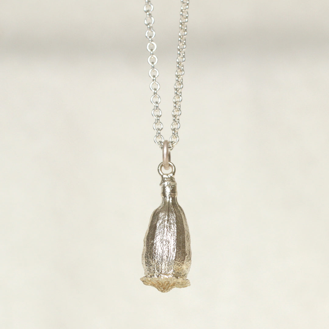 field poppy seed pod necklace